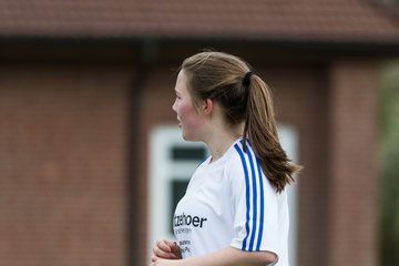 Bild 328 - Frauen TSV Wiemersdorf - SV Henstedt Ulzburg : Ergebnis: 0:4
